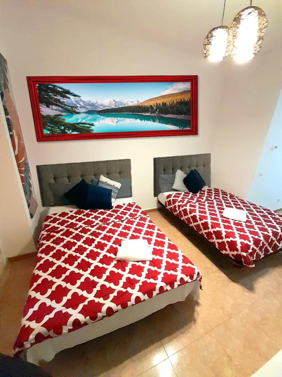 Bed and Breakfast Sol Montera & Parking Tph Мадрид Экстерьер фото